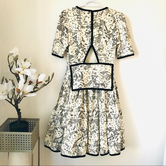 Vintage 80s silk puff sleeve dress - Picture 6 of 8